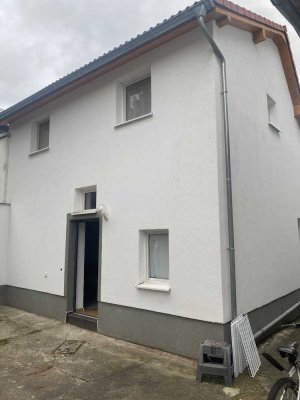 Modernes Hinterhaus