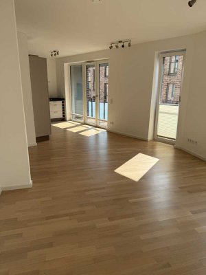 Helle 2-Zimmer Wohnung "Alte Feuerwache" im 2. OG mit Balkon in Kiel-Altstadt