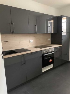 Gemütliche 2-Raum Wohnung mit Einbauküche