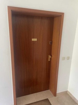 Helle 4-Zimmer Wohnung mit Balkon im 3. OG in München-Forstenried (Indexmiete, befristet)