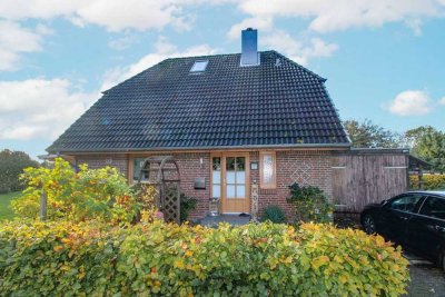 Idyllisches, komplett renoviertes Einfamilienhaus in Munkbrarup