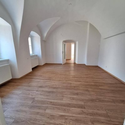 Stilvolle Wohnräume im Schloss Neuwildenstein