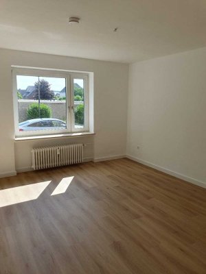 Helle 2 Zi. mit Terrase und Garten,Erdgeschoß,frisch Renov