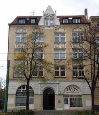 Platz für die ganze Familie/WG mit Balkon