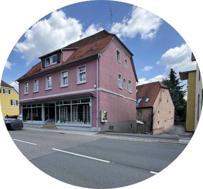 Attraktives Angebot mit 2 Mehrfamilienhäusern und Gewerbeeinheit