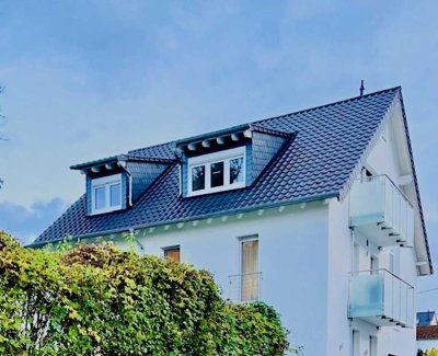 Moderne 4-Zimmerwohnung mit zwei Balkonen in Frankfurt - Einziehen und Wohlfühlen