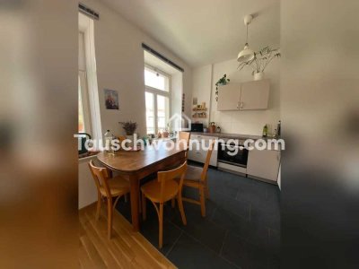 Tauschwohnung: 2-Raum gegen 3-Raum oder größer