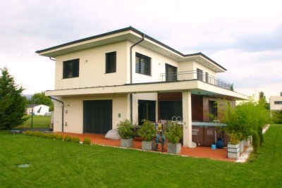 Neuwertige Villa in Schachendorf: 5 Zimmer, Garten, 3 Terrassen für 980.000 €!