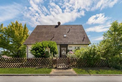 RESERVIERT: Charmantes Einfamilienhaus in idyllischer Lage von Friedrichsdorf
