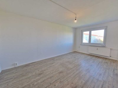 *Ab sofort!* - 1-Zimmer-Wohnung in der 3. Etage mit Aufzug