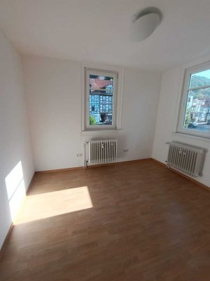 Große WG mitten in Gelnhausen – 5 Zimmer, 150 m², 2 Bäder