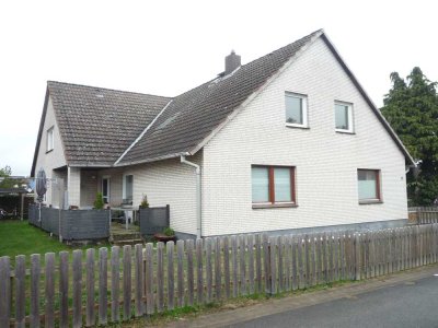 Solides Wohnhaus mit zwei Wohneinheiten – perfekt für Familien, Investoren oder Selbstnutzer