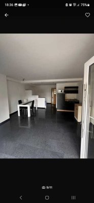 Stilvolle 1-Raum-Souterrain-Wohnung mit Balkon in Emmelshausen