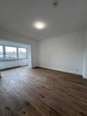 Frisch sanierte 2 Zimmer Wohnung