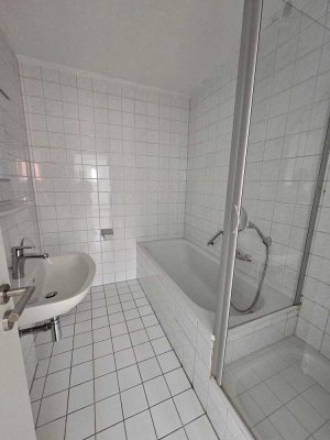 Renovierte 3,5-Zimmer-Wohnung in Nittendorf