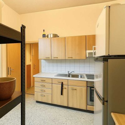 Wohnen & gestalten: EG-Wohnung plus Dachboden mit Ausbaureserve