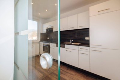 7. STOCK I WEITBLICK I SONNIGER S/W BALKON I BARRIEREFREI MIT LIFT I EINBAUKÜCHE MIT GLASSCHIEBETÜRE I PROJEKT WOHNEN