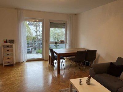 2-Zi-Wohnung in gepflegtem 4-Fam-Haus, ruhige zentrumsnahe Lage in Mainnähe