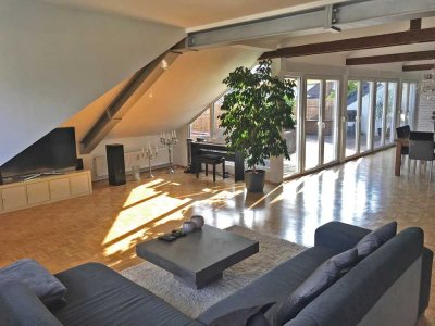 Geräumige und lichtdurchflutete Dachgeschosswohnung