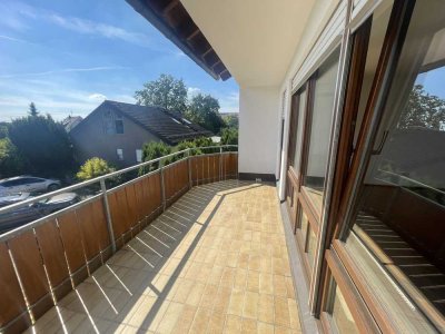 Schöne 3-Zimmer-Wohnung mit Balkon und neuer Küche in Oedheim
