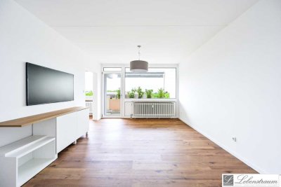 Renovierte 3-Zi. Wohnung mit Balkon, Aufzug und TG-Platz in Gilching