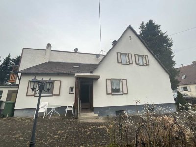 A.-Bärenkeller, altere DHH mit viel Potential, sofort frei!