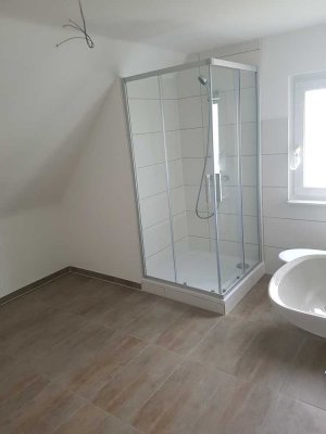 Freundliche 1-Zimmer-DG-Wohnung in Weinbach