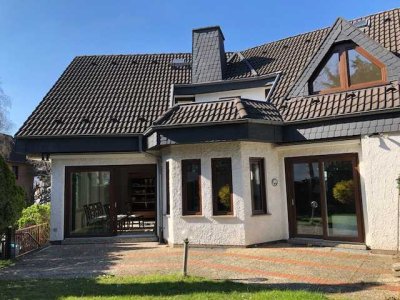 Schönes, geräumiges Haus mit 4,5 Zimmern in Mainz, Hechtsheim