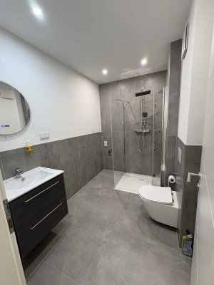 Helle 3-Zimmer Wohnung im EG mit Stellplatz und neuer Einbauküche in Speyer Nordwest/Nordost