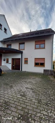 Geräumige 5-Zimmer-Wohnung mit Garage in Kalletal
