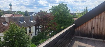 Sonnige Dachterassenwohnung in Augsburg-Lechhausen