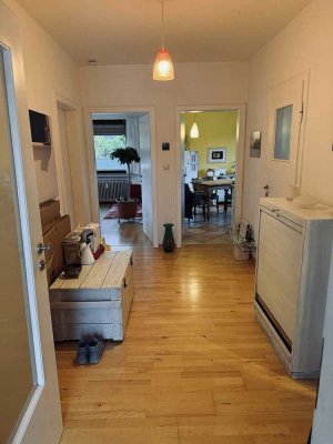 Helle 3 Zimmer Wohnung mit Balkon in Detmold-Heiligenkirchen