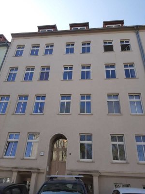 *Singles aufgepasst* Gemütliche Wohnung mit Balkon in Magdeburgs Altstadt