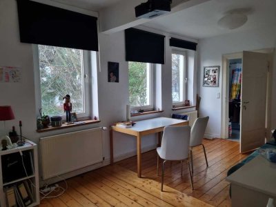 Charmante Altbau-Wohnung in guter Lage!