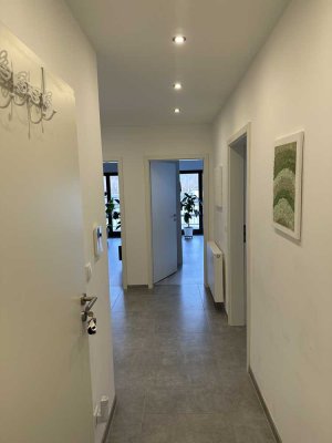 Helle 3-Zimmer Wohnung mit Rheinblick und Balkon in Koblenz-Kesselheim