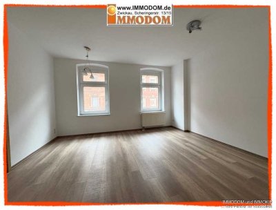2-Zimmer- Hochparterre-Wohnung, gut geschnitten und in perfekter Lage, zu vermieten!