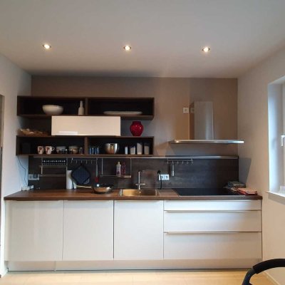 Helle 2-Zimmer-Wohnung in Konz – teilmöbliert, inkl. Küche & TG-Stellplatz mit Wallbox