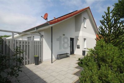 Außergewöhnliches Niedrigenergiehaus in traumhafter Stadtrandlage