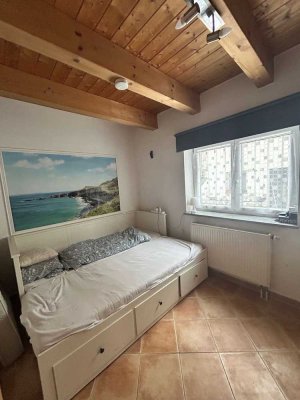 Wunderschönes Haus mit Balkon in zentraler Lage in Bogen zu vermieten. 

750 € - 95 m² - 4.0 Zi.