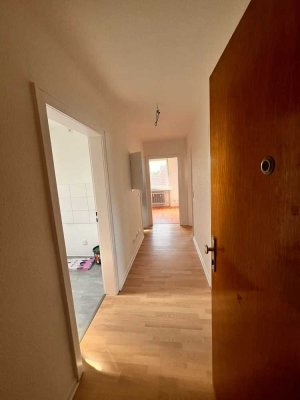3 - Zi-Dachgeschosswohnung
in Berenbostel
zentrale Lage