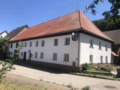 Ehemaliges Gasthaus mit großem Grundstück bietet viele Möglichkeiten
