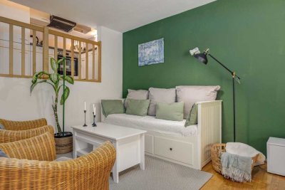 1-Zimmer Möblierte Wohnung mit Balkon & PKW, frisch saniert