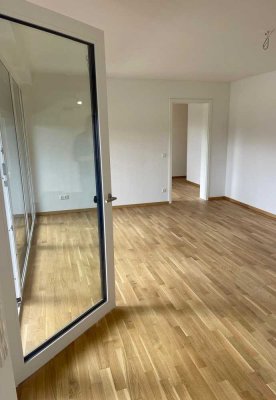 Neubau - 2,5 Zimmer Wohnung mit Einbauküche