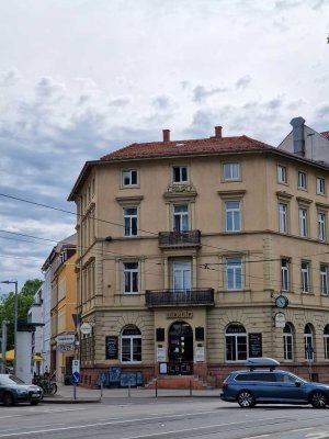 Stilvoll wohnen im Altbau: Neu renovierte 3-Zimmer-Wohnung mit Wohnküche in Heidelberg