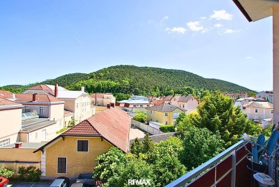 MALERISCHER AUSBLICK! Charmante 2 Zi-Wohnung zentral gelegen!