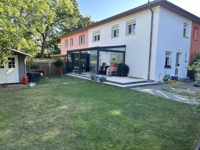 Freundliches 3,5-Zimmer-Reihenendhaus mit geh. Innenausstattung und EBK