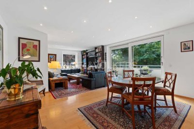 Sonnige 3 Zimmer Dachgeschosswohnung mit großem Südbalkon