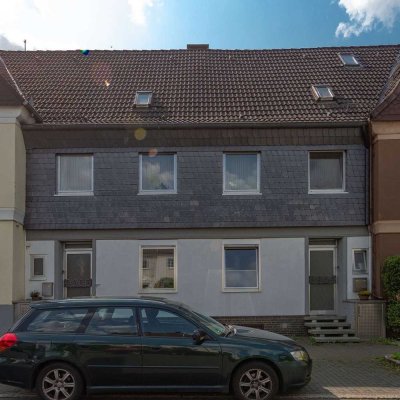Zwei gepflegte Reihenmittelhäuser mit Südgärten, Garage und Carport in Dortmund-Wambel – attraktives