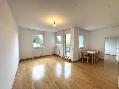 Moderne 2 Zimmer Wohnung mit Swimming Pool