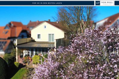 Charmante Villa mit Geschichte und eigenem Park